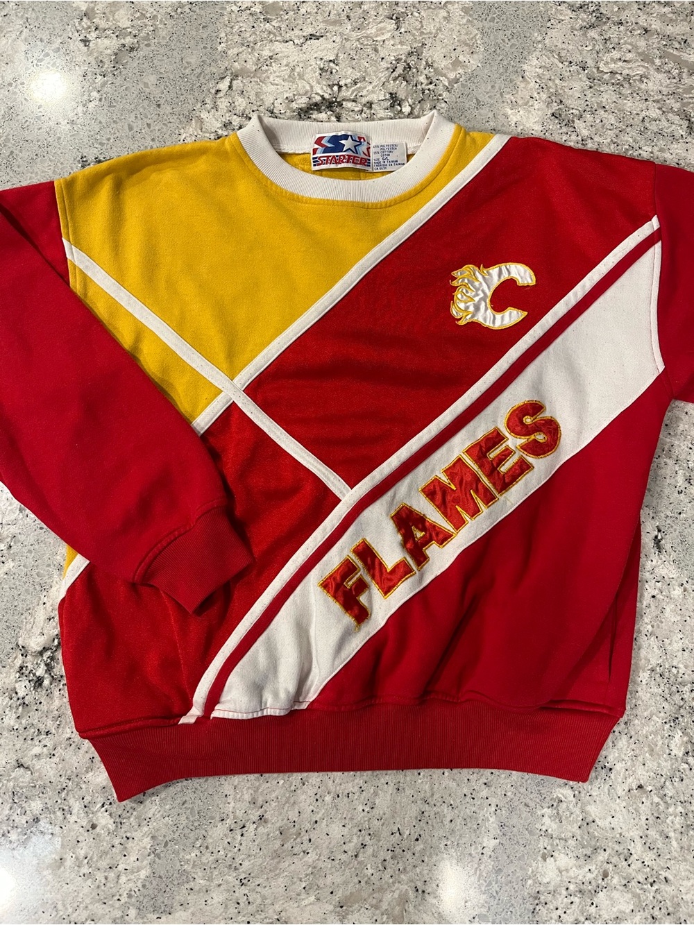 Vintage 90s Calgary Flames Starter Crewneck